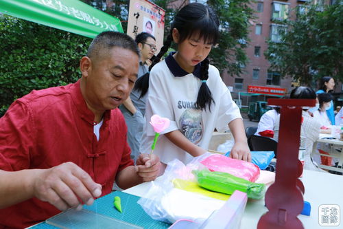 把便民服務(wù)和文化活動(dòng)送到百姓身邊 文化經(jīng)紀(jì)人服務(wù)的創(chuàng)新實(shí)踐